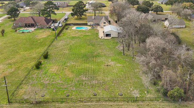 13514 Jbk Memorial Drive, Willis, TX 77318