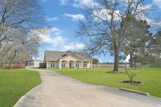 13514 Jbk Memorial Drive, Willis, TX 77318