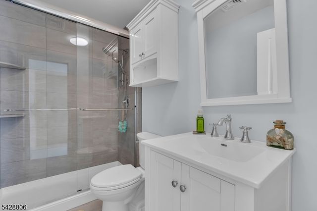 113 LAREINE AVENUE UNIT 301 301, Bradley Beach Boro, NJ 07720