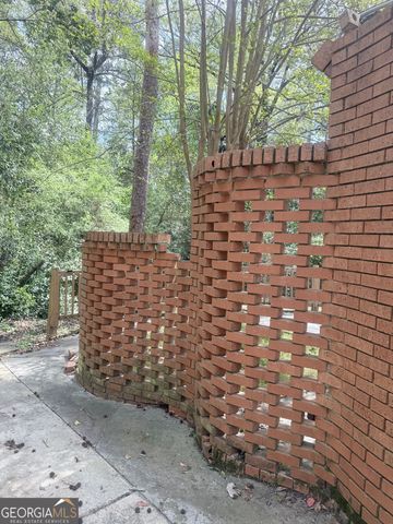 864 Windsor Road, Macon, GA 31204