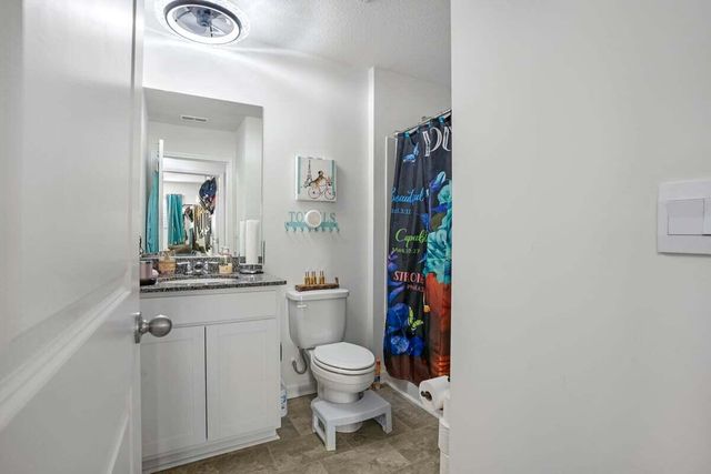 78 Lake Terrace Drive, Lafayette, GA 30728