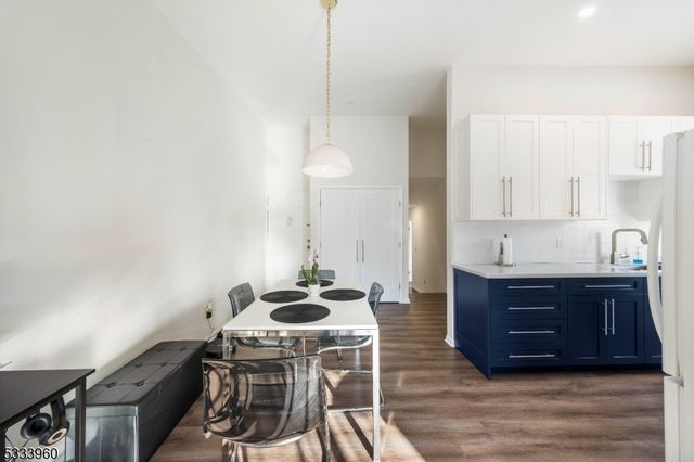 1002 Spruce Hills Dr 1002, Glen Gardner Boro, NJ 08826