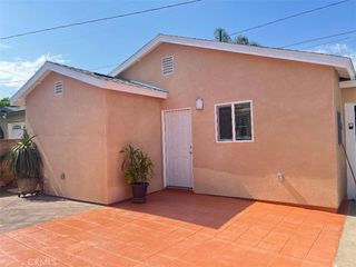 11422 1/2 Charlesworth, Santa Fe Springs, CA 90670
