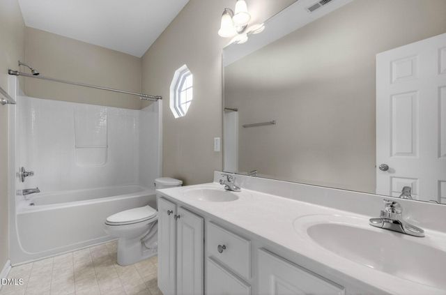 705 Glen Road Apt 106, Garner, NC 27529