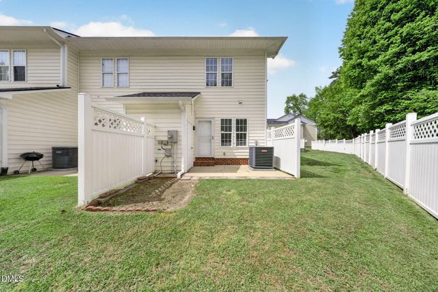 705 Glen Road Apt 106, Garner, NC 27529