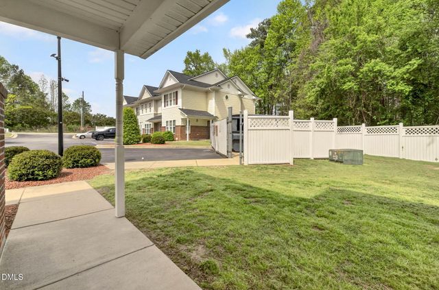 705 Glen Road Apt 106, Garner, NC 27529