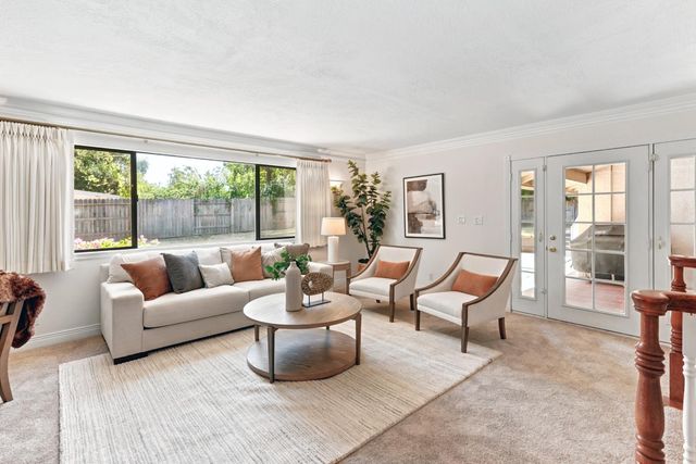 6030 Palm Dr, Carmichael, CA 95608