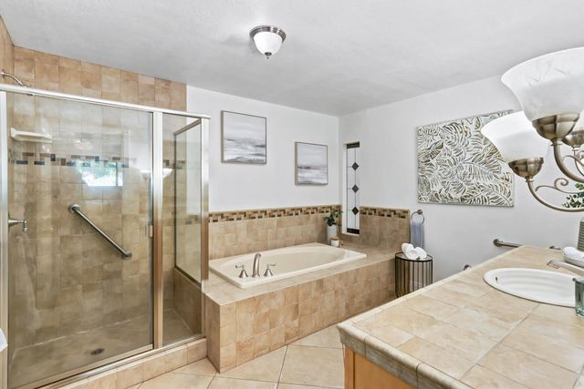 6030 Palm Dr, Carmichael, CA 95608