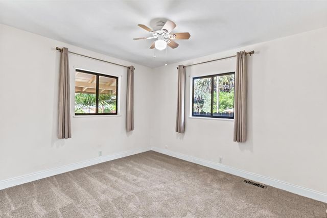6030 Palm Dr, Carmichael, CA 95608