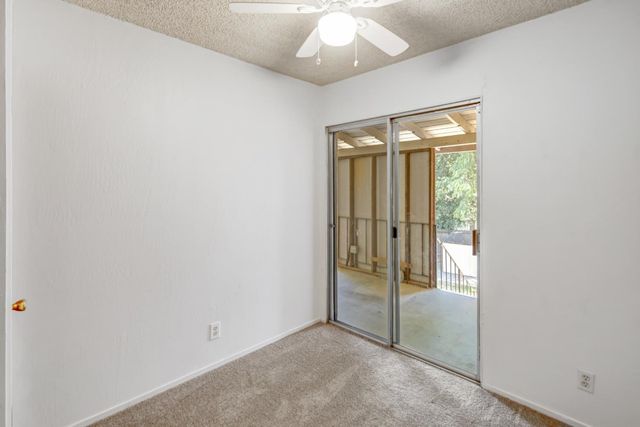 6030 Palm Dr, Carmichael, CA 95608