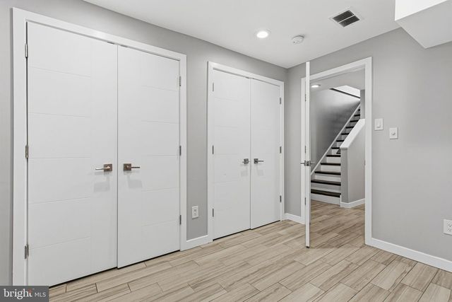 711 W MONTGOMERY AVE, Philadelphia, PA 19122