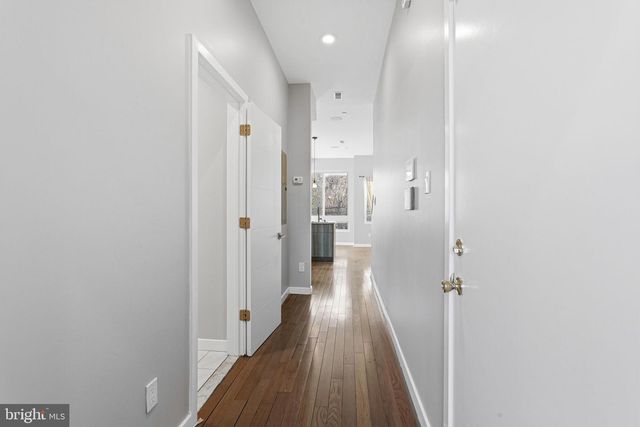 711 W MONTGOMERY AVE, Philadelphia, PA 19122