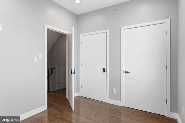 711 W MONTGOMERY AVE, Philadelphia, PA 19122