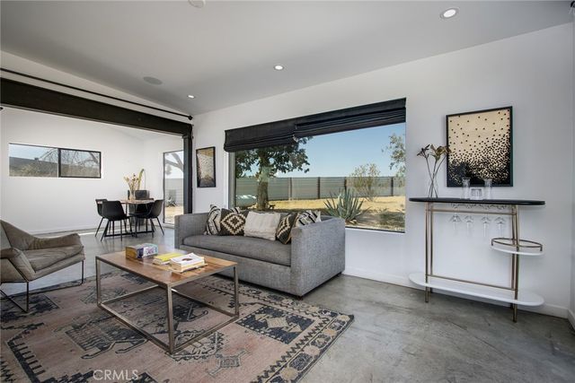 1564 Luna Mesa Road, Yucca Valley, CA 92284