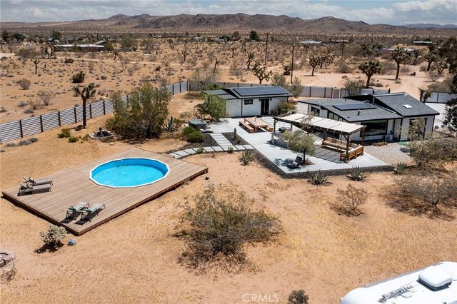 1564 Luna Mesa Road, Yucca Valley, CA 92284