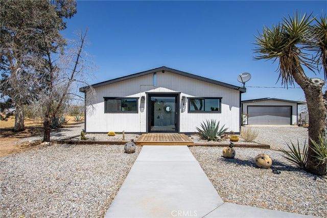 1564 Luna Mesa Road, Yucca Valley, CA 92284