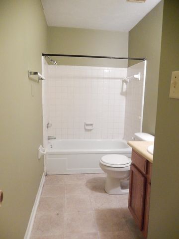 1924 Darryl Dr Apt A, Tallahassee, FL 32301