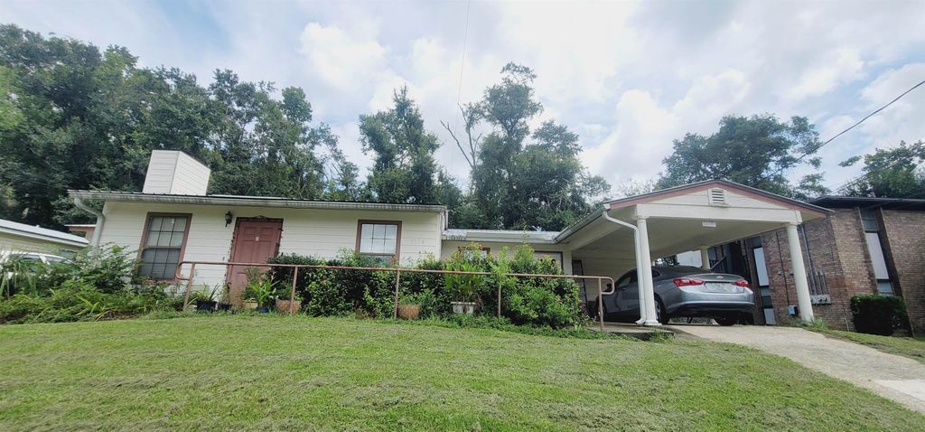 1924 Darryl Dr Apt A, Tallahassee, FL 32301