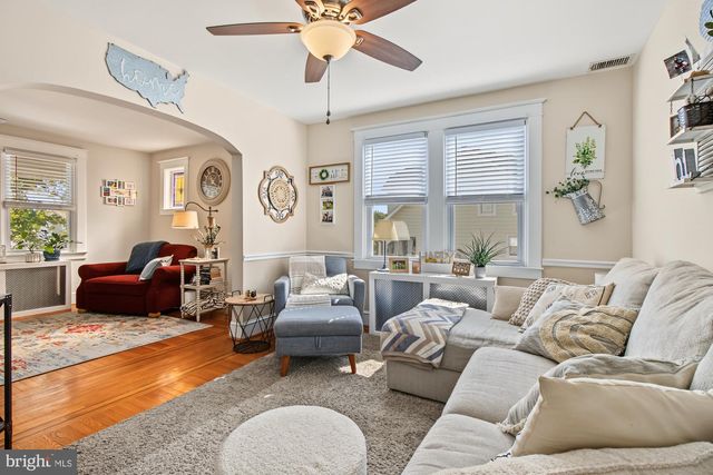 2811 PINEWOOD AVE, Baltimore, MD 21214