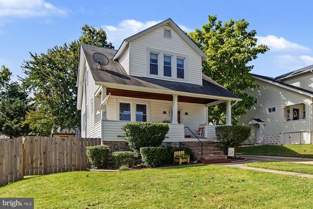 2811 PINEWOOD AVE, Baltimore, MD 21214
