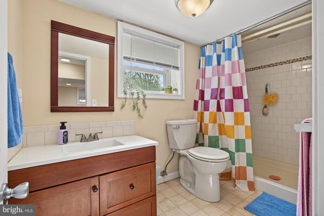 2811 PINEWOOD AVE, Baltimore, MD 21214