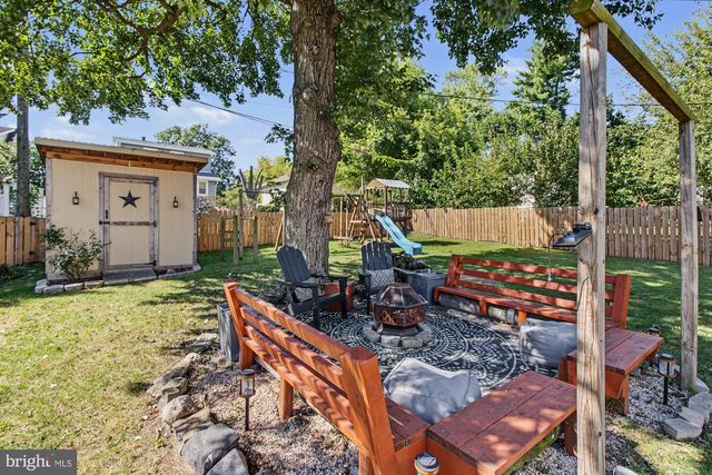 2811 PINEWOOD AVE, Baltimore, MD 21214