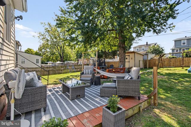 2811 PINEWOOD AVE, Baltimore, MD 21214
