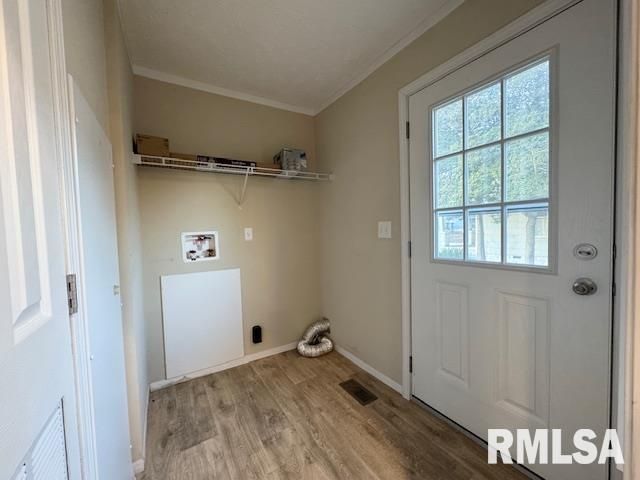 509 W MADISON Street, Herrin, IL 62948