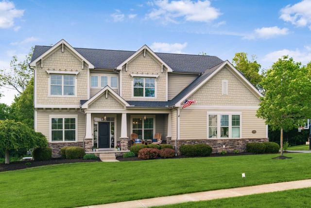 1002 Rambling Brook Way, Delaware, OH 43015