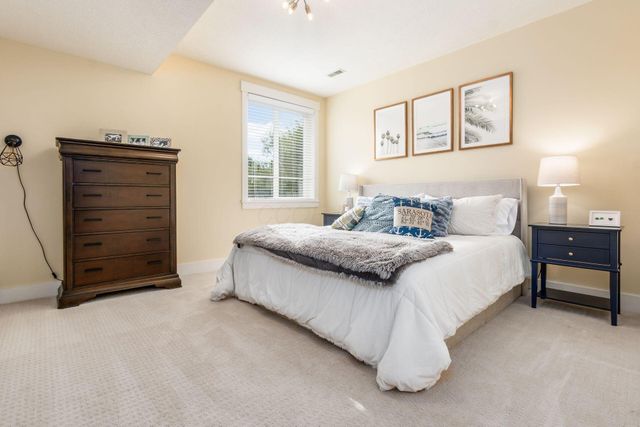 1002 Rambling Brook Way, Delaware, OH 43015