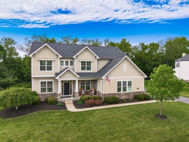 1002 Rambling Brook Way, Delaware, OH 43015