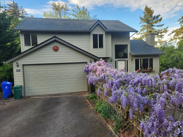 15915 Se MONNER Rd, Happy Valley, OR 97086