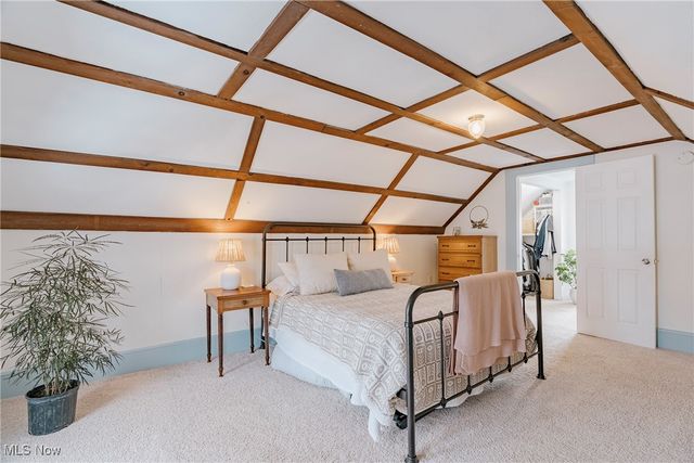 162 Portage Drive, Akron, OH 44303