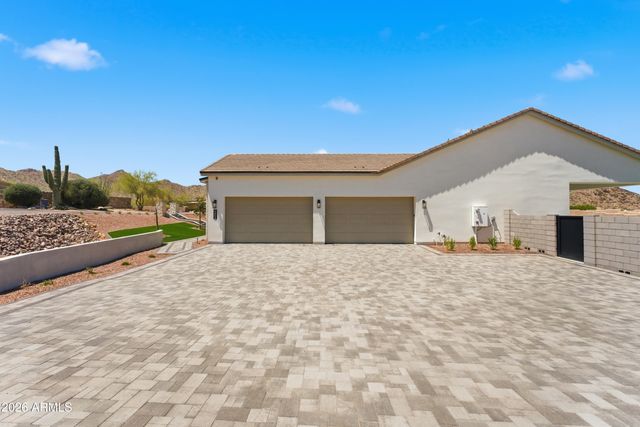 33954 N Mirage Court, Queen Creek, AZ 85144