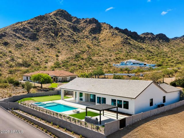 33954 N Mirage Court, Queen Creek, AZ 85144