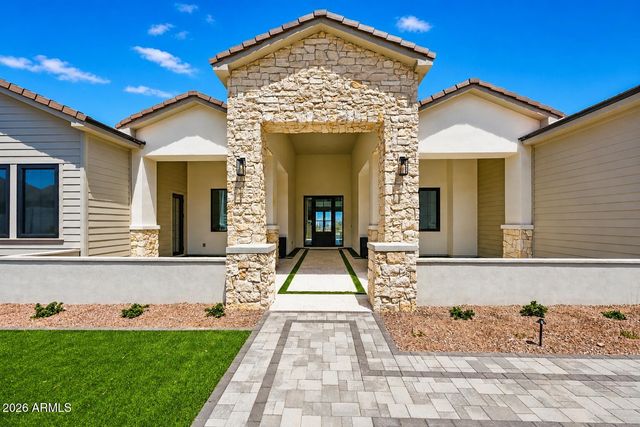 33954 N Mirage Court, Queen Creek, AZ 85144