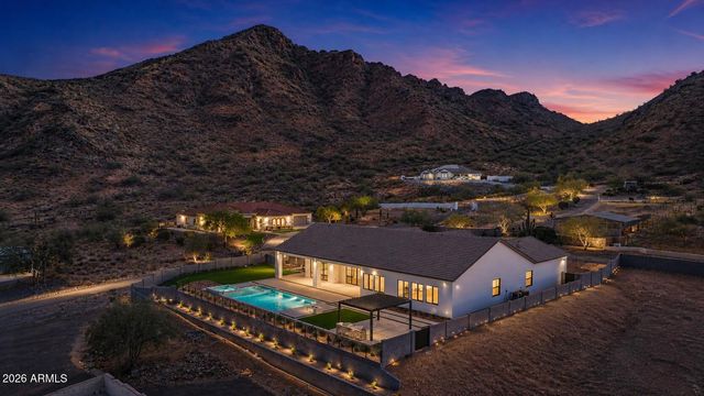 33954 N Mirage Court, Queen Creek, AZ 85144