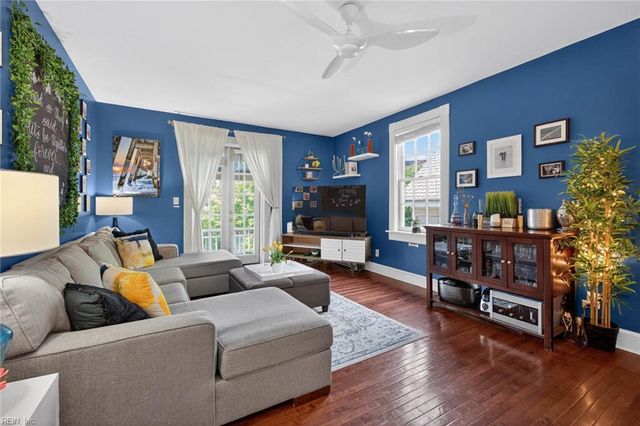 720 Redgate Ave Apt 6, Norfolk, VA 23507