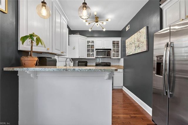 720 Redgate Ave Apt 6, Norfolk, VA 23507