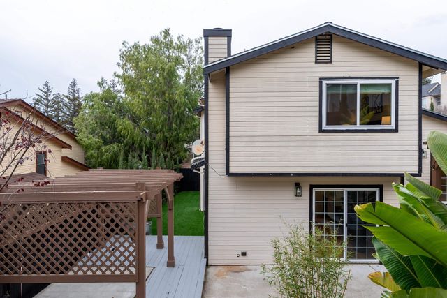 675 Alquire Pkwy, Hayward, CA 94544