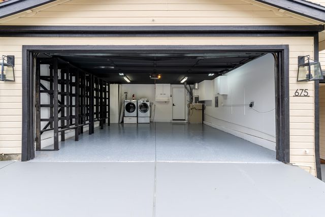 675 Alquire Pkwy, Hayward, CA 94544