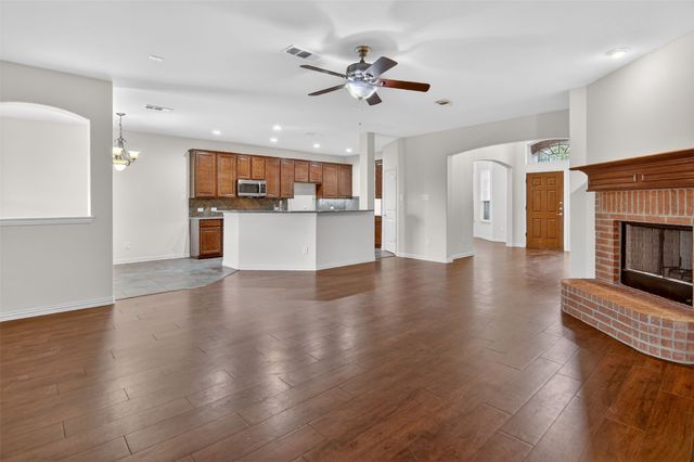 11937 Cisco Court, Fort Worth, TX 76108