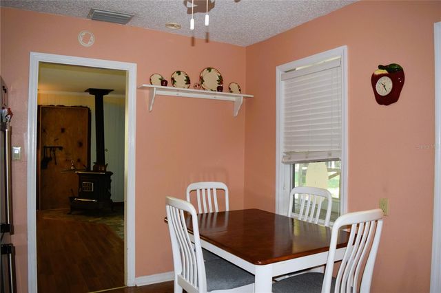 1729 S PINELLAS AVENUE, Tarpon Springs, FL 34689