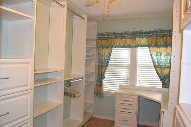 1729 S PINELLAS AVENUE, Tarpon Springs, FL 34689