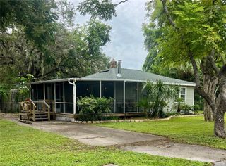 1729 S PINELLAS AVENUE, Tarpon Springs, FL 34689