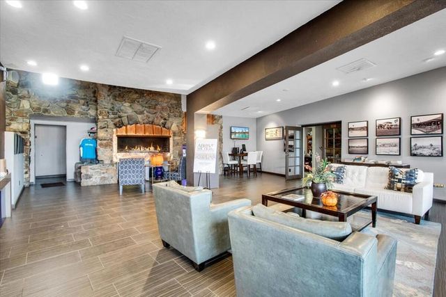 45750 San Luis Rey Avenue 167, Palm Desert, CA 92260