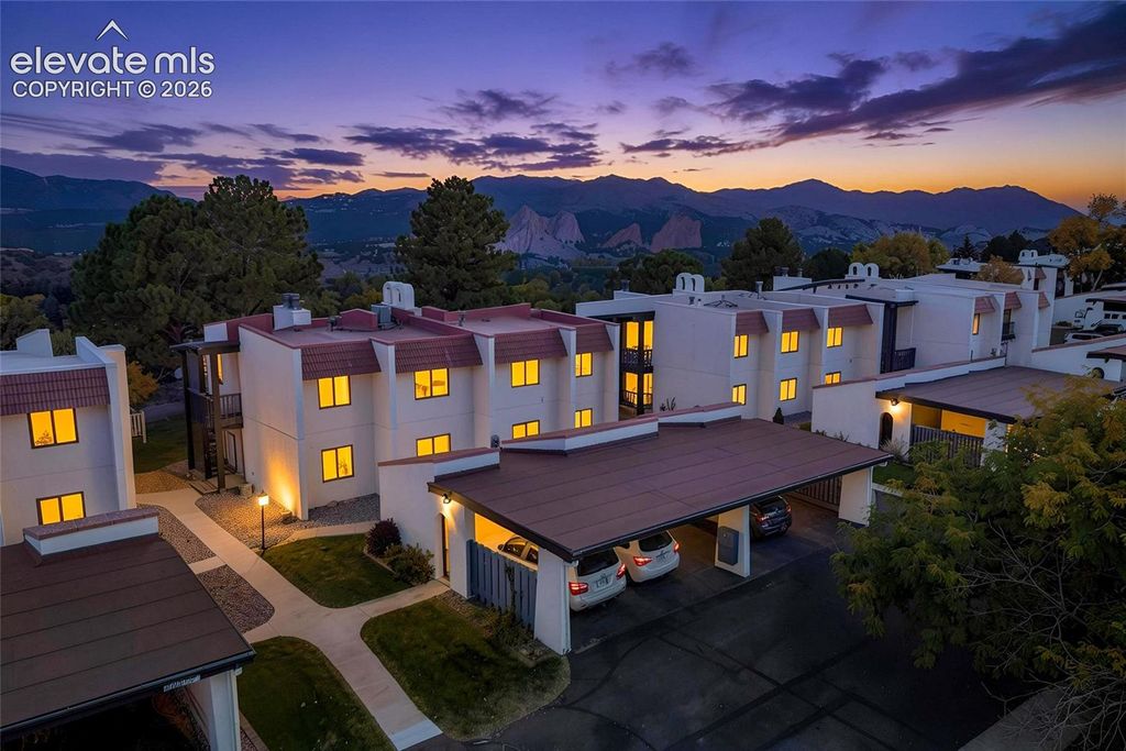 1062 Fontmore Road C, Colorado Springs, CO 80904 — exterior
