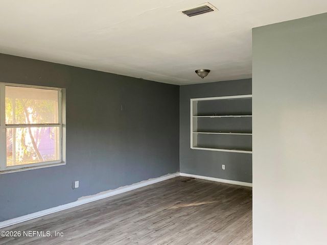 6711 CAVALIER Road, Jacksonville, FL 32208