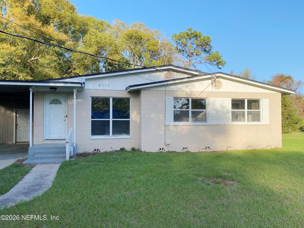 6711 CAVALIER Road, Jacksonville, FL 32208