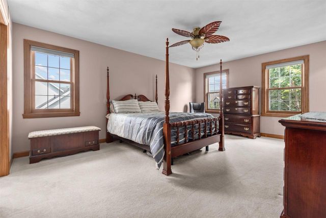 224 E CARRINGTON LANE, Appleton, WI 54913